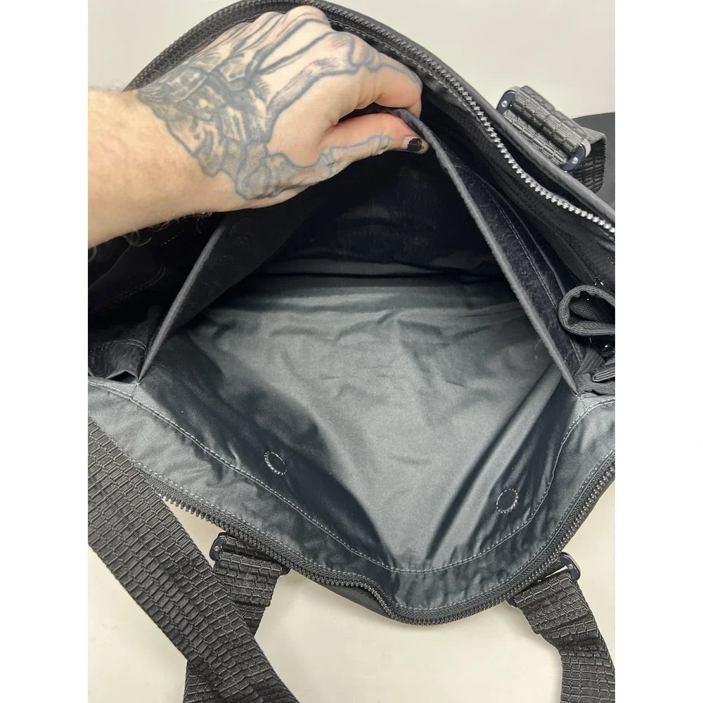 Women's‎ Nike One Luxe Training Bag Stone Black Fitness Gym Tote CV0058-010 NEW